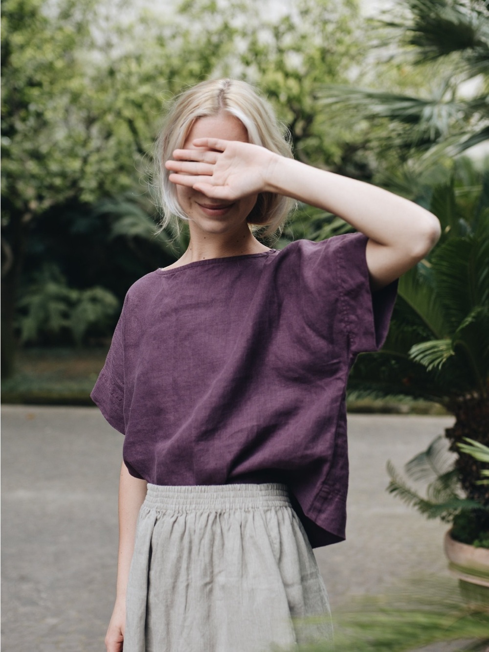 Linen Fox Mona Top in Eggplant
